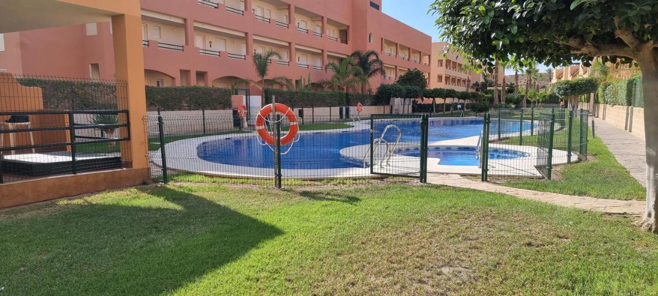 Homes Of Spain, Apartamentos Paraiso De Vera Playa, Ed Tahiti, Bajo G A Pie De La Playa, Vistas Piscina ภายนอก รูปภาพ